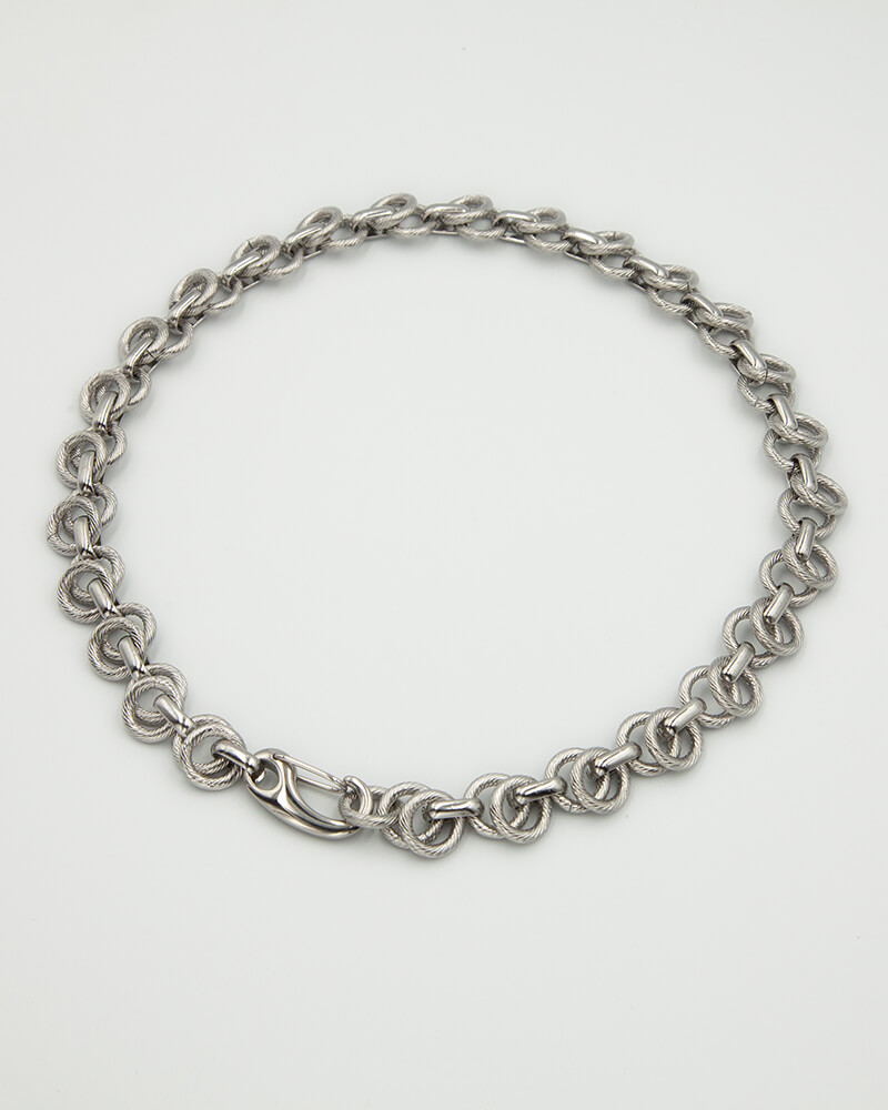 A109-ARIS-GELDIS-jewelry-paris-haute-couture-manufacter-metal-silver-necklace-MG_2287-720x900