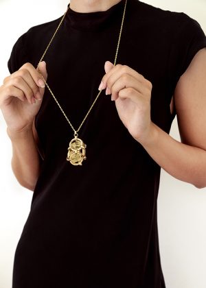 A111-ARIS-GELDIS-jewelry-paris-haute-couture-manufacter-metal-gold-citrine-Stone-pendant-MG_0936-714x1000